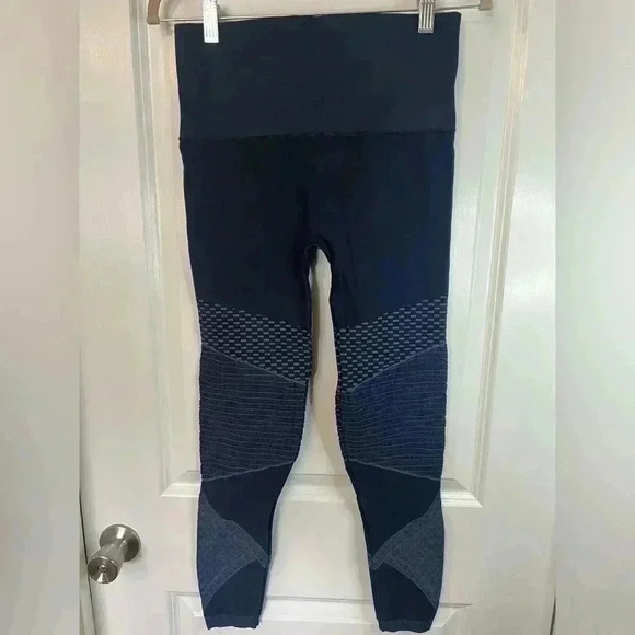 Spanx Women’s Navy Look At Me Moto High-Rise Compression Leggings - Size Large - Picture 3 of 5